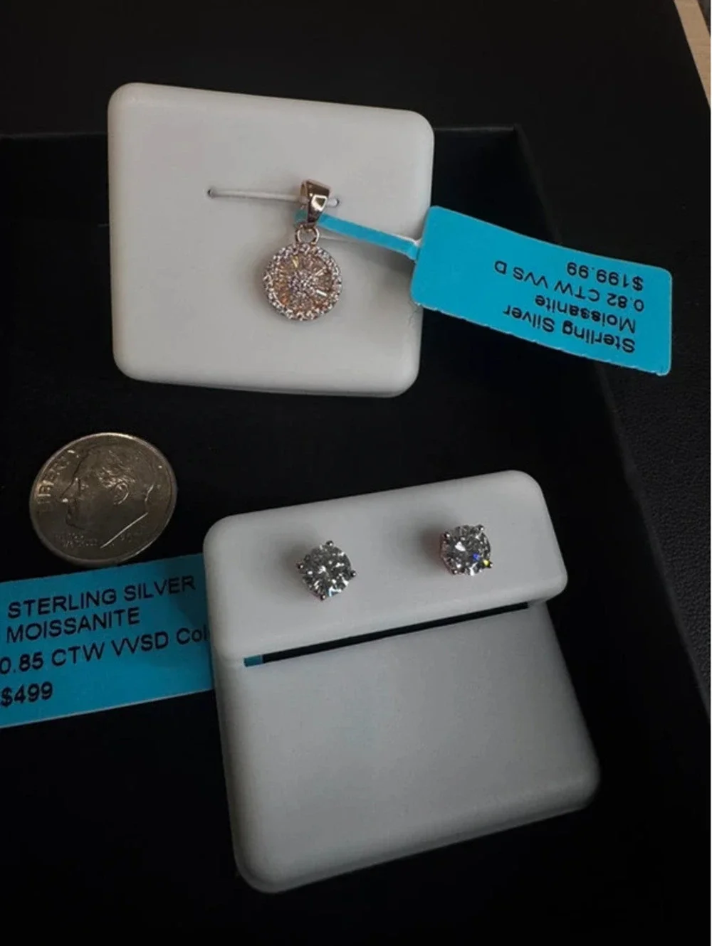 S925 earrings and pendant, rose gold color. Moissanite